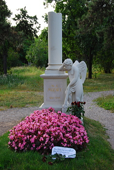 サンクト・マルクス墓地・モーツァルトの墓碑